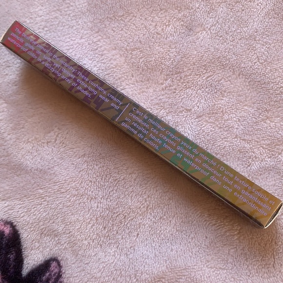 Urban Decay Waterproof Eye Pencil - Picture 3 of 4